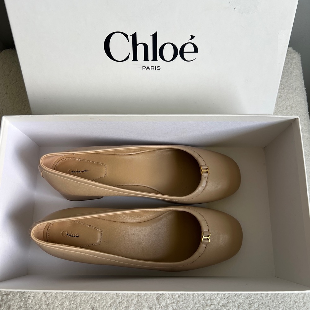 Chloe slip-on pumps